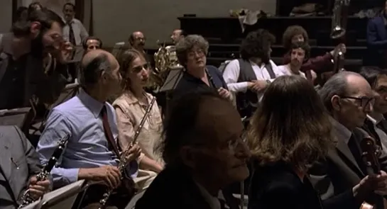 Ensayo de Orquesta  (Federico Fellini.1979): http://vk.com/club47737957