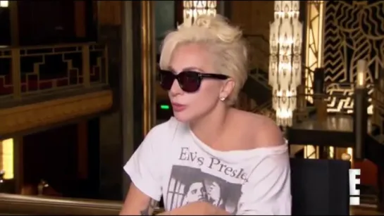 2015 // Lady Gaga > AHS - E! News (Gagavision.net)