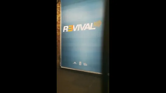 Eminem: реклама альбома Revival в метро Лондона!