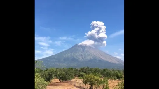 Агунг - 13.06.2018