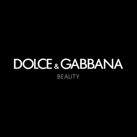 Dolce&Gabbana / Интервью с Эмилией Кларк за кулисами съемок рекламы аромата «Dolce and Gabbana: The Only One»