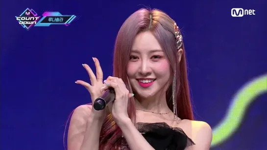 LUNARSOLAR (루나솔라) – OH YA YA YA (노는 게 제일 좋아) [KPOP TV Show | M COUNTDOWN 08.10.2020 EP.685]