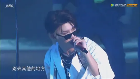 Justin (黄明昊) – Pick Up The Phone [JUST18TEEN CONCERT]