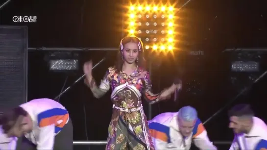 Jolin Tsai (蔡依林) – UGLY BEAUTY (怪美的) [Emeishan music festival (峨眉山音乐节) 2019]