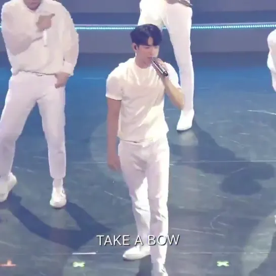 [FANCAM:TOUR] 190818 «OUR LOOP TOUR 2019: Love Loop» в Фукуоке, Япония (день-2).