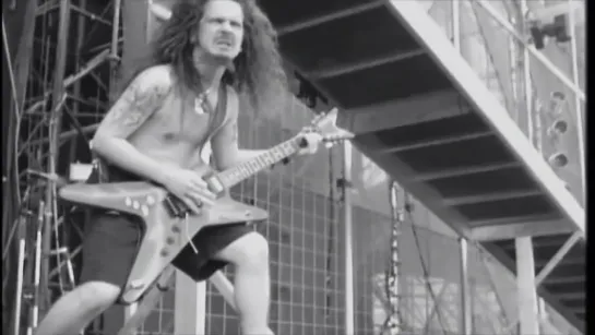 Pantera - Cowboys From Hell Live in Moscow 91 [HQ]