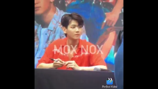 170813 EXO Baekhyun @ The War fansign