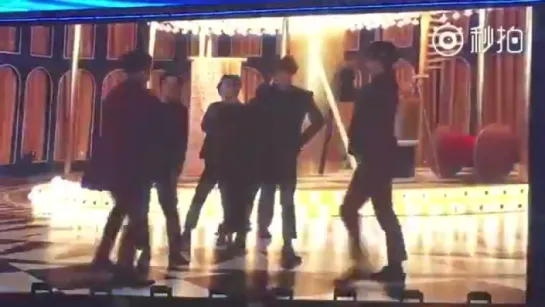 [FANCAM] 151025 EXO - New VCR - Lotte Duty Free Fanmeeting