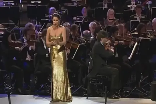 Anna Netrebko - Casta Diva (Norma by Vincenzo Bellini)