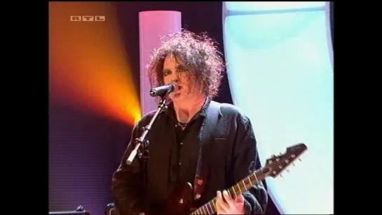 The Cure - The End of the World, TOTP(071004)