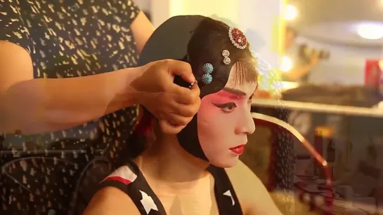 [VIDEO] 161015 Lay @ Chinese Opera Makeup Styling - Behind The Scenes