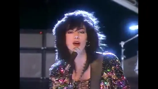 Joan Jett - Dirty Deeds Done Dirt Cheap