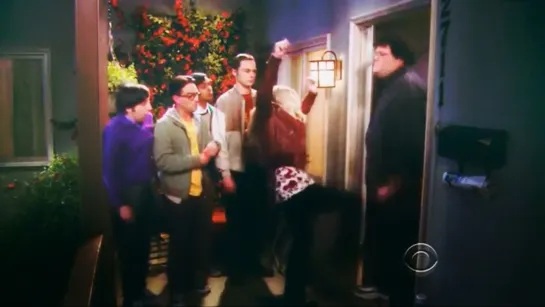 Теория большого взрыва / The Big Bang Theory - Kung fu fighting