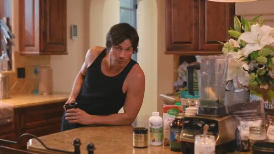 Ian Somerhalder Loves Superfoods - Get Involved with Thrive Market