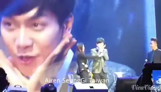 14.03.08 Lee Seung Gi Beijing FM Fancam [Cg6DdK9vUaY]