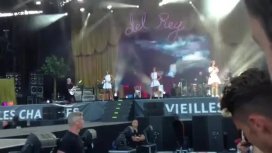 Lana Del Rey – Lolita (Live @ «Festival des Vieilles Charrues»)