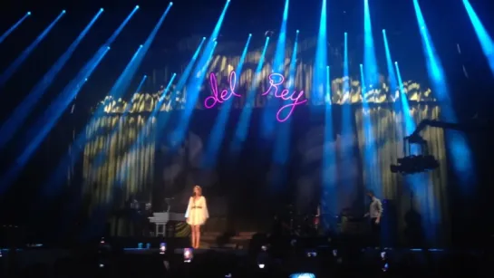 Lana Del Rey – High By The Beach (Live @ «Orange Warsaw Festival»)