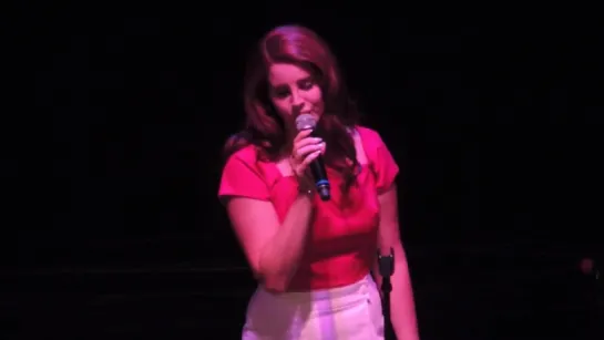 Lana Del Rey – Honeymoon / West Coast / Video Games (Live @ «The Wiltern»)