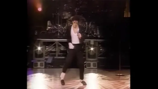 Michael Jackson - Billie Jean - Live in Munich 1992 [60 FPS]