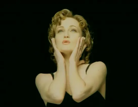 Patricia Kaas. "Entrer dans la lumiere"