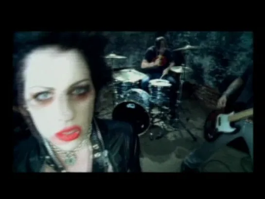 The Distillers - Drain The Blood