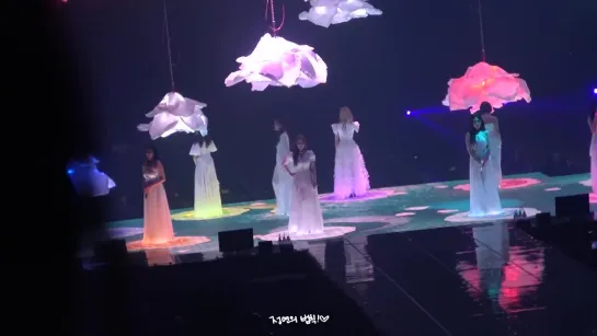 190525 TWICE - After Moon @ TWICELIGHTS World Tour