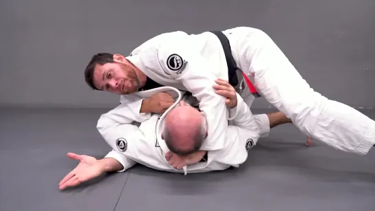 Roger Gracie - BJJ Basics - Lapel Choke from side control