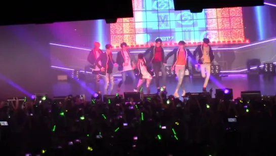 [FANCAM] 160705 GOT7 - HOME RUN @ Концерт «Fly» в Нью-Йорке (США).