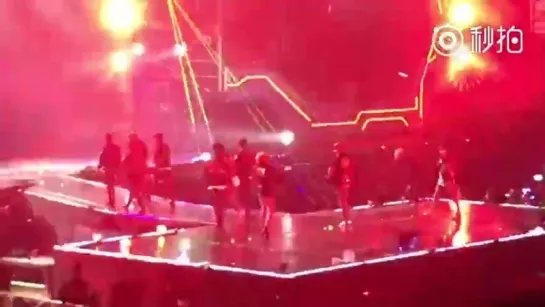 [FANCAM] 160508 GOT7 - Rewind @ Концерт «Fly» в Шанхае, Китай.