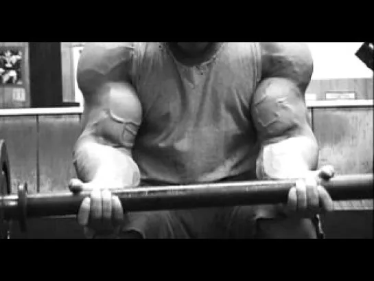 Animal Pak - Frank McGrath. руки.