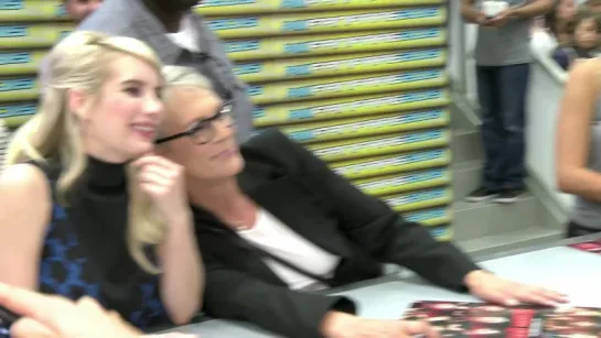 SCREAM QUEENS - Fan Reactions At Comic-Con 2015