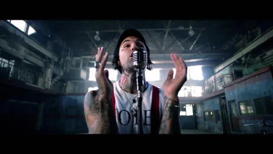 Yelawolf - Punk (feat. Travis Barker, Juicy J)