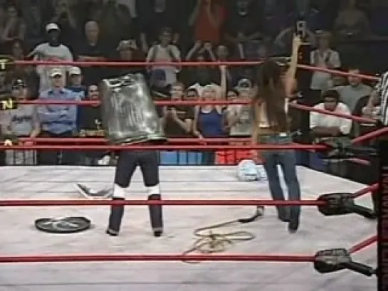 TNA 05-03-07 Jackie Moore vs Gail Kim Streetfight