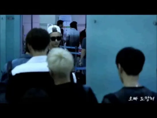 [FANCAM] 140501 EXO-M @ Incheon Airport