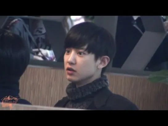 [FANCAM] 140214  Chanyeol Focus @ Beijing Airport