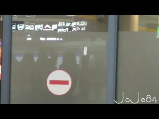 [FANCAM] 121029 EXO-M (Chen Focus) @ Incheon Airport