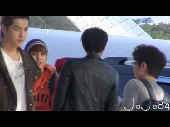 [FANCAM] 121012 EXO-M @ Incheon Airport