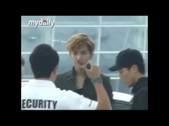 [VIDEO] 120921 EXO @ Incheon Airport