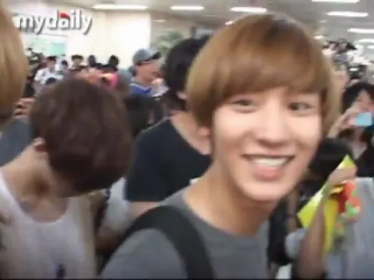 [VIDEO] 120806 EXO @ Gimpo Airport