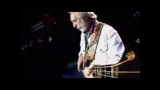 John Entwistle /The Who/ amazing bass solo@2000