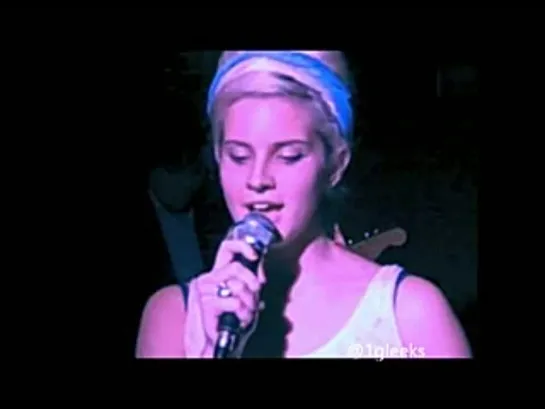 Lana Del Rey – Ten Dollar Ring (Live @ «The National Underground»)