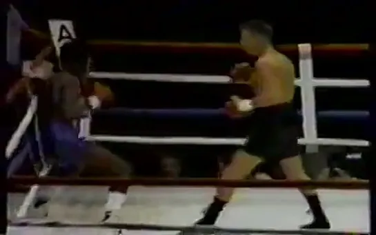 1992-04-02 Kostya Tszyu vs Nedrick Simmons