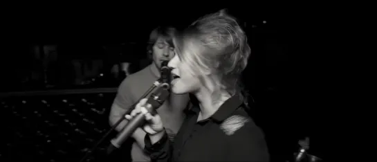 Walk off the Earth & Selah Sue - Can't Take My Eyes Off You