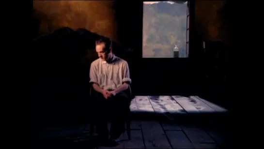 R.E.M. - Losing My Religion (Official Music Video)