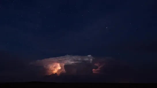 FRACTAL - 4k StormLapse