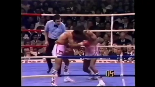 Sugar Ray Leonard vs Roberto Duran I