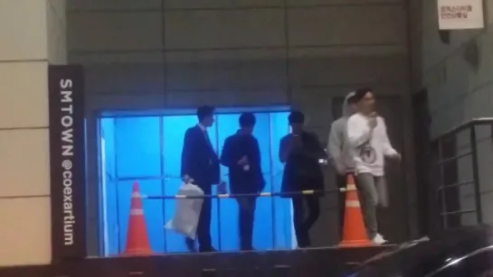 [FANCAM] 20160422 EXO's Chen, Chanyeol  SM coexartium