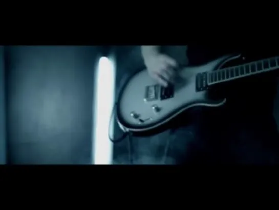 Flyleaf feat. Geno Lenardo from Underworld - Heavy Prey