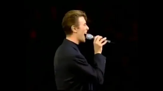 David Bowie - 1993 Concert Of Hope....with George Michael, Mick Hucknall, KD Lang