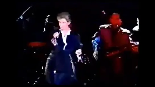 David Bowie -  Day In Day Out Live 1987